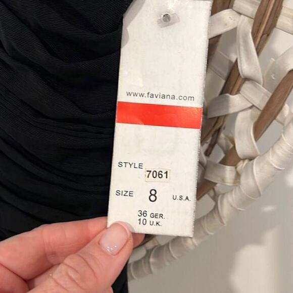 FAVIANA SHORT RUCHED JERSEY DRESS 7061 size 8 NWT - Picture 6 of 9